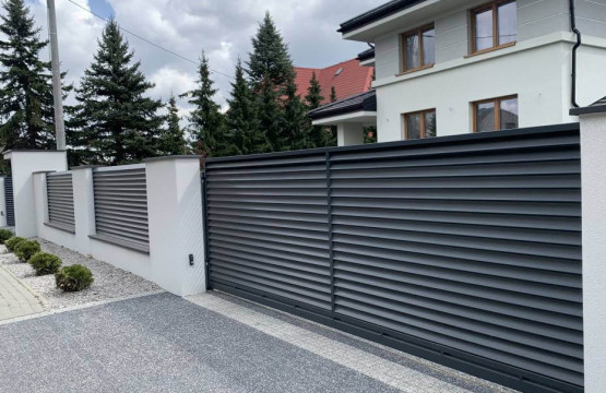Забор Жалюзи Optima U.S.Steel (Словакия) 0,45 PE ral 9005